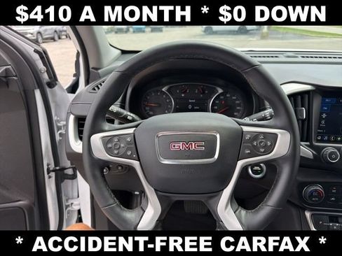 Used 2024 GMC Terrain SLT AWD/4WD image 25