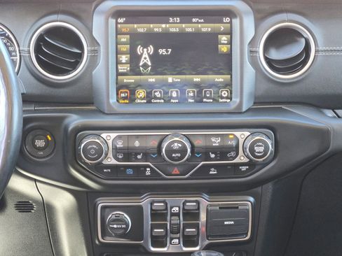 Certified 2023 Jeep Wrangler Unlimited Sahara w/ Cold Weather Group AWD/4WD image 16