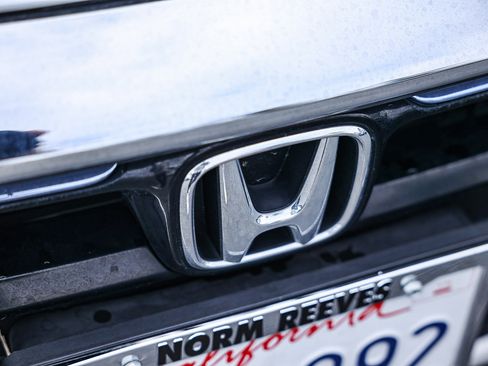 Used 2021 Honda Insight EX image 19