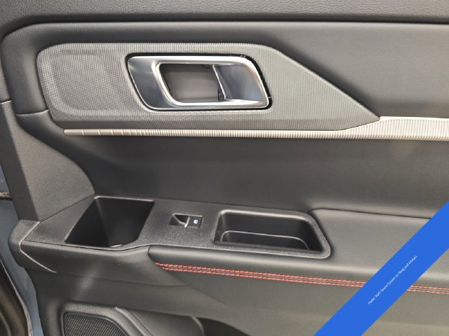 New 2026 Ford Explorer ST-Line AWD/4WD image 17