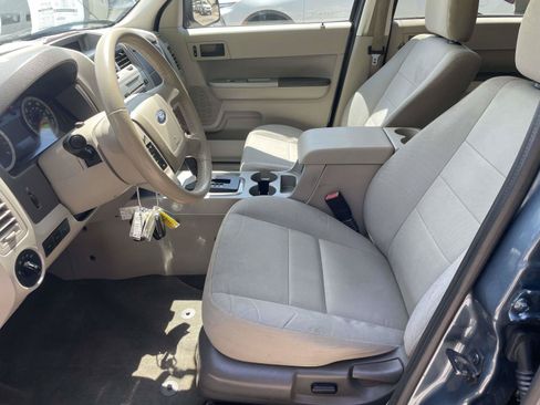 Used 2011 Ford Escape XLT w/ 202A Rapid Spec Order Code FWD image 12