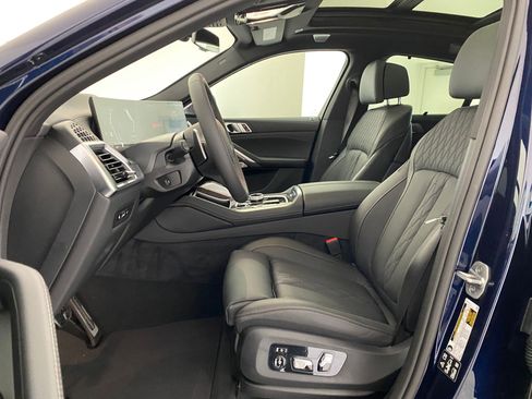 New 2026 BMW X6 M60i w/ Executive Package image 4