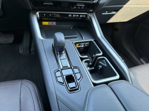 Used 2026 Lexus TX 350 AWD w/ Technology Package image 17