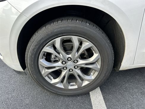 Used 2021 Buick Enclave Avenir w/ LPO, Floor Liner Package image 10