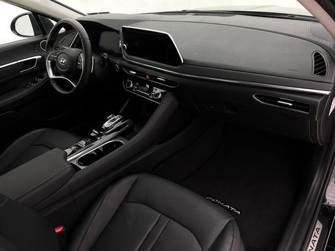 Used 2022 Hyundai Sonata Limited w/ Cargo Package image 13