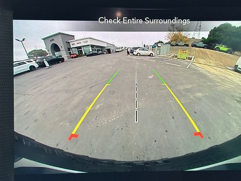 Used 2022 Jeep Wrangler Unlimited Rubicon 4xe image 24