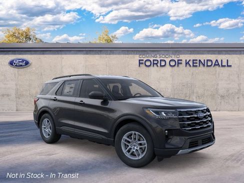 New 2026 Ford Explorer Active w/ Active Comfort Package RWD image 7