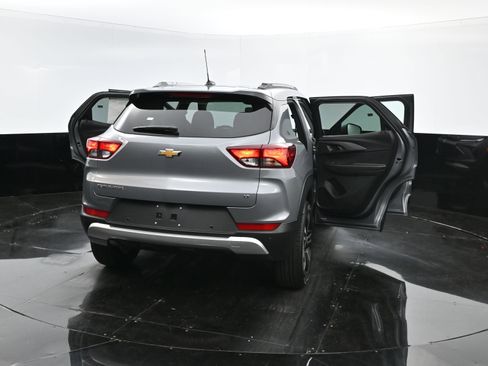 New 2025 Chevrolet TrailBlazer LT w/ Convenience Package image 37