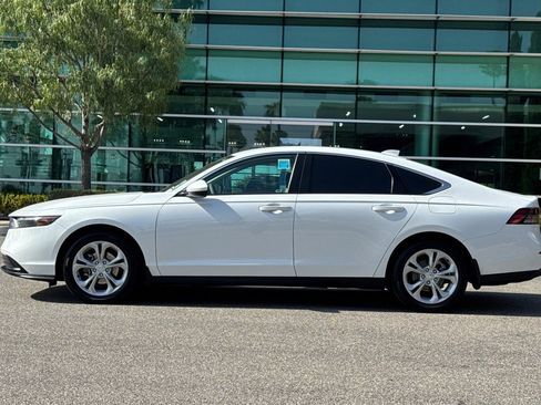 Certified 2024 Honda Accord LX image 7