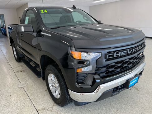 Used 2024 Chevrolet Silverado 1500 W/T w/ WT Value Package image 3