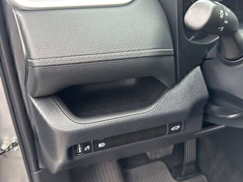 Used 2024 Toyota RAV4 XLE w/ Convenience Package image 18