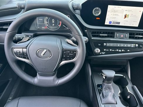 New 2025 Lexus ES 350 image 14