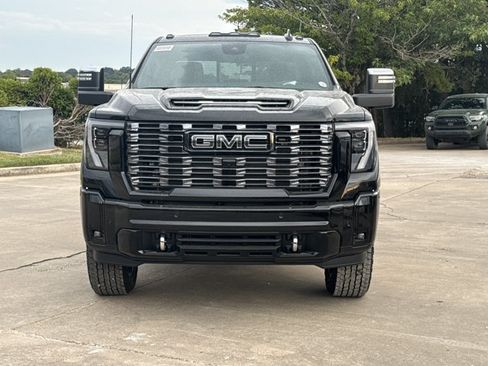 New 2026 GMC Sierra 2500 Denali Ultimate w/ LPO, Black Badging Package AWD/4WD image 13