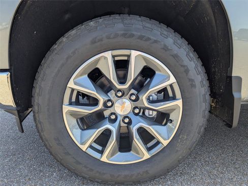 New 2026 Chevrolet Silverado 1500 LT image 11