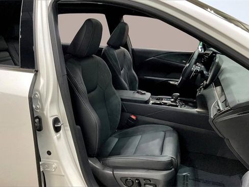 Used 2024 Lexus RX 350 AWD image 7