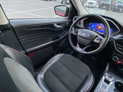 Used 2021 Ford Escape SEL w/ SEL Stealth AWD Package image 25