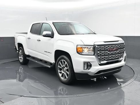 Used 2022 GMC Canyon Denali AWD/4WD image 3