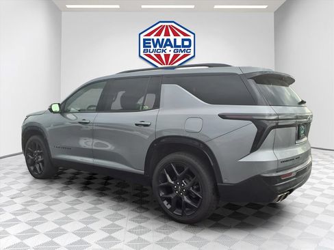 Certified 2026 Chevrolet Traverse RS w/ LPO, Floor Liner Package AWD/4WD image 5
