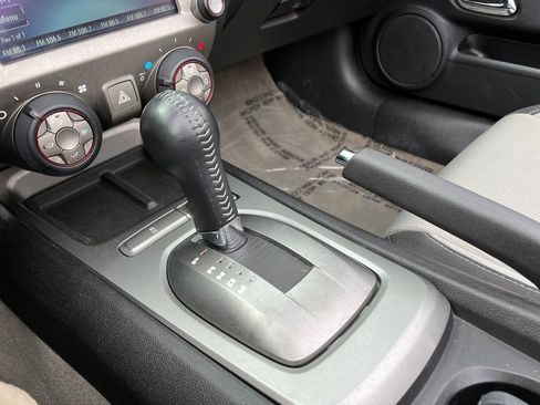 Used 2013 Chevrolet Camaro LT RWD image 18