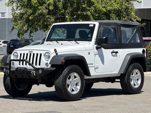 Used 2016 Jeep Wrangler Sport w/ Quick Order Package 23S AWD/4WD image 8