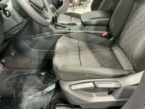 Used 2018 Volkswagen Atlas S image 8