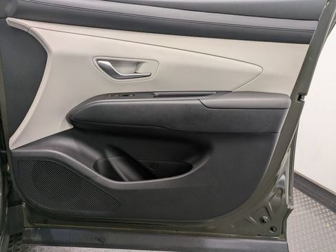 Certified 2025 Hyundai Tucson SE AWD/4WD image 27