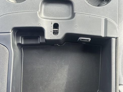 Used 2024 RAM 2500 Big Horn w/ Bed Utility Group image 23