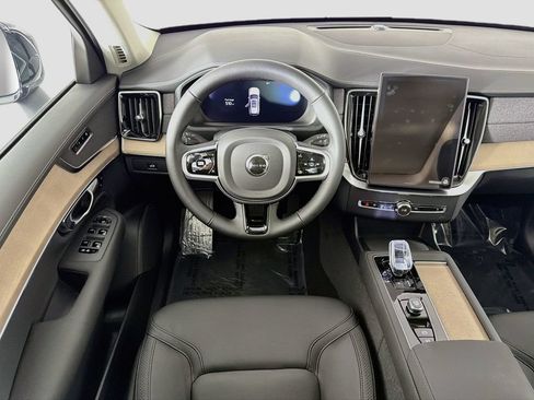 New 2026 Volvo XC90 B5 Plus w/ Protection Package AWD/4WD image 23