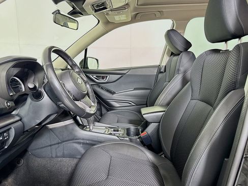 Used 2022 Subaru Forester Premium AWD/4WD image 9