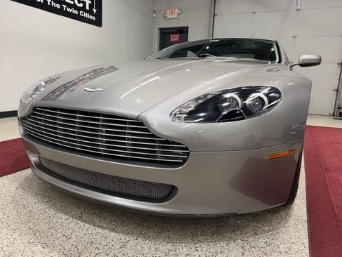 Used 2007 Aston Martin V8 Vantage Coupe RWD image 8