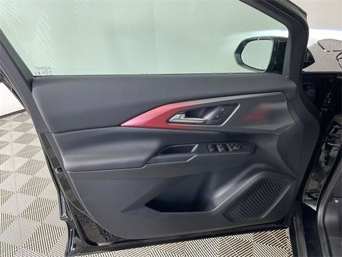 New 2026 Chevrolet Equinox EV RS image 12