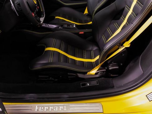 Certified 2022 Ferrari F8 Tributo image 44