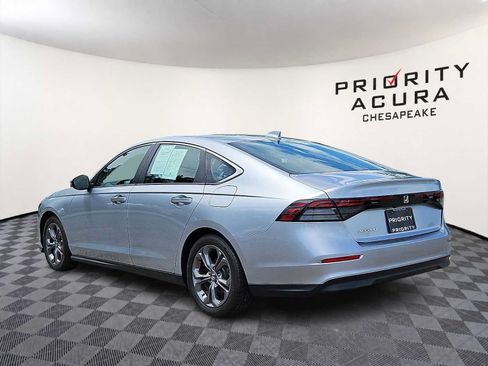 Used 2025 Honda Accord LX image 6