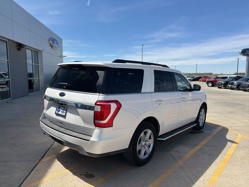 Used 2019 Ford Expedition XLT w/ Equipment Group 202A image 7