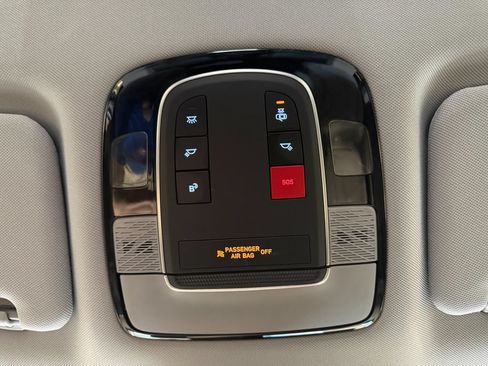 Used 2024 Hyundai Palisade SEL FWD image 19