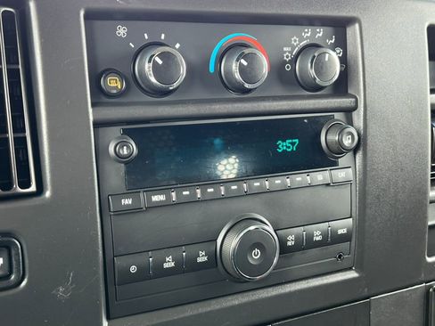 Used 2024 Chevrolet Express 2500 Work Van w/ Driver Convenience Package image 21