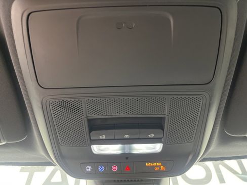 New 2026 GMC Terrain Elevation w/ Elevation Premium Package image 23