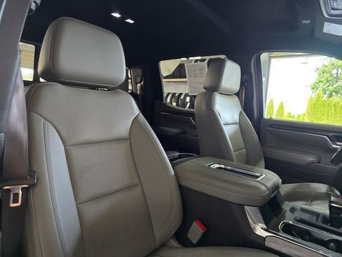 Used 2022 Chevrolet Silverado 1500 LTZ image 28