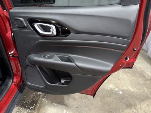 New 2026 Jeep Compass Trailhawk w/ Sun, Sound & Navigation Group image 17