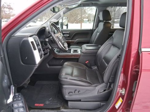 Used 2018 GMC Sierra 1500 SLT image 11