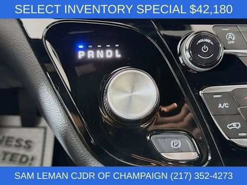New 2026 Chrysler Pacifica Select w/ S Appearance Package FWD image 16