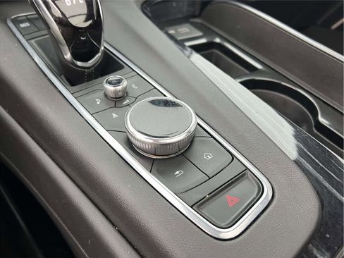 Used 2022 Cadillac Escalade ESV Sport image 33