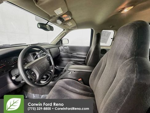 Used 2004 Dodge Dakota SLT w/ Chrome Appearance Group AWD/4WD image 22