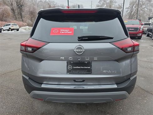 Certified 2022 Nissan Rogue SV w/ SV Premium Package image 25