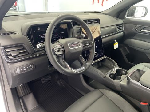 New 2026 GMC Terrain AT4 w/ Convenience Package III image 17