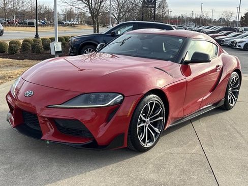 Used 2021 Toyota Supra w/ Safety & Technology Package image 12