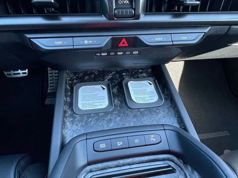 New 2027 Kia Telluride SX Prestige X-Pro AWD/4WD image 19