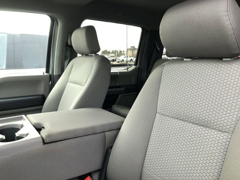 Used 2020 Ford F250 XLT w/ XLT Premium Package image 13