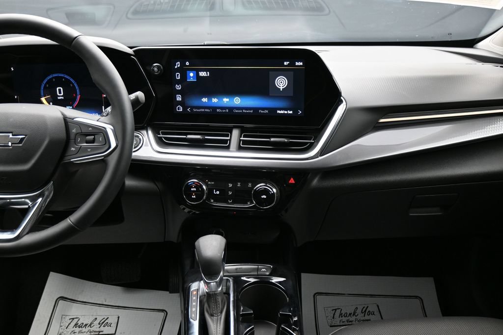Used 2026 Chevrolet Trax ACTIV w/ Driver Confidence Package FWD image 18