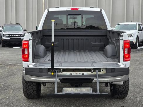 Used 2022 Ford F150 XLT w/ Equipment Group 301A Mid image 25